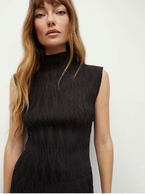 Veronica Beard Foxe Top - Plissé Textured Sleeveless